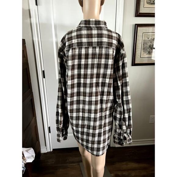 Brown plaid button up Carhartt shirt flannel - Picture 5 of 6